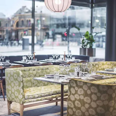 Radisson Collection Royal Hotel, 5*