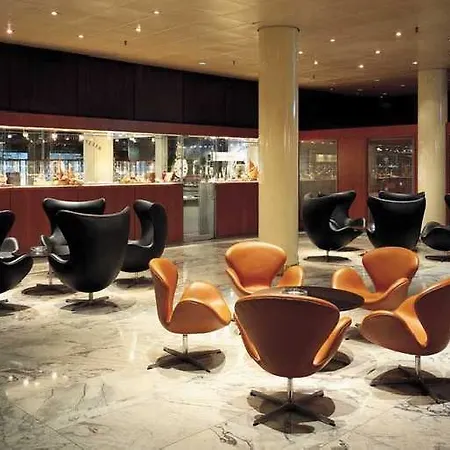 Radisson Collection Royal Hotel, Hotell 5*