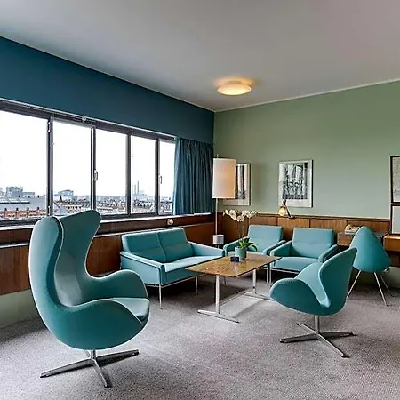 Radisson Collection Royal Hotel, 5*