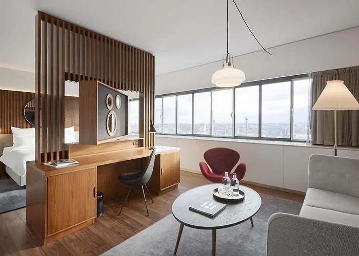 Radisson Collection Royal Hotel, Hotel 5*