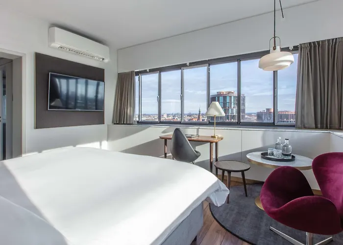 Radisson Collection Royal Hotel, Hotel