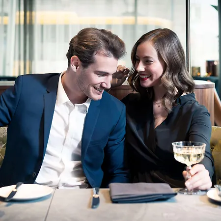 Radisson Collection Royal Hotel, Szálloda